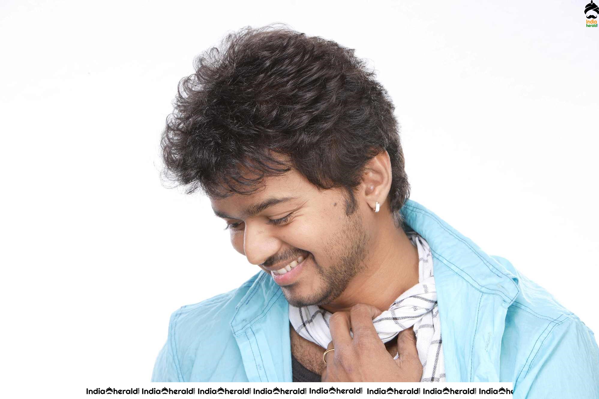 India Herald Exclusive Rare Photos and Posters of Vijay and Nayantara starrer Villu Set 1