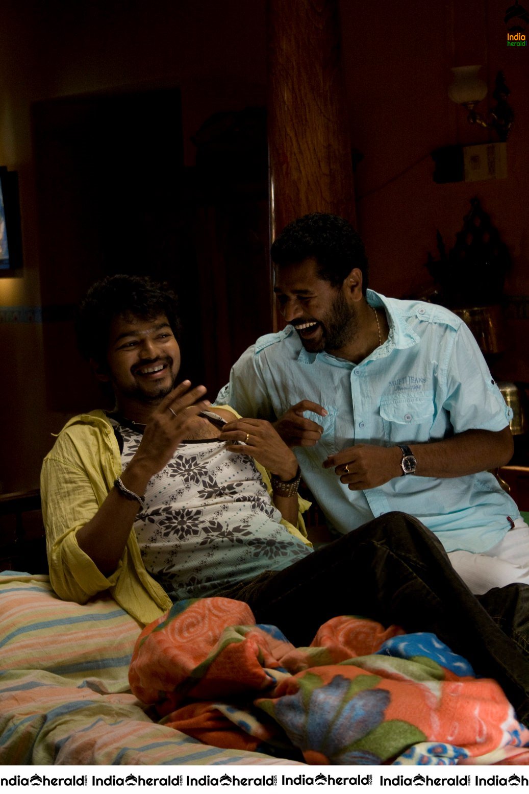 India Herald Exclusive Rare Photos and Posters of Vijay and Nayantara starrer Villu Set 3