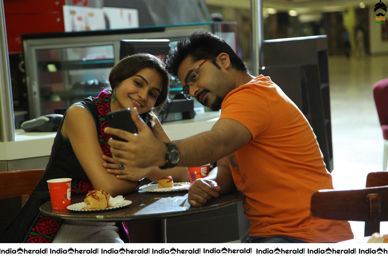 INDIA HERALD EXCLUSIVE Simbhu and Nayantara Unseen from Idhu Namma Aalu Stills Set 5