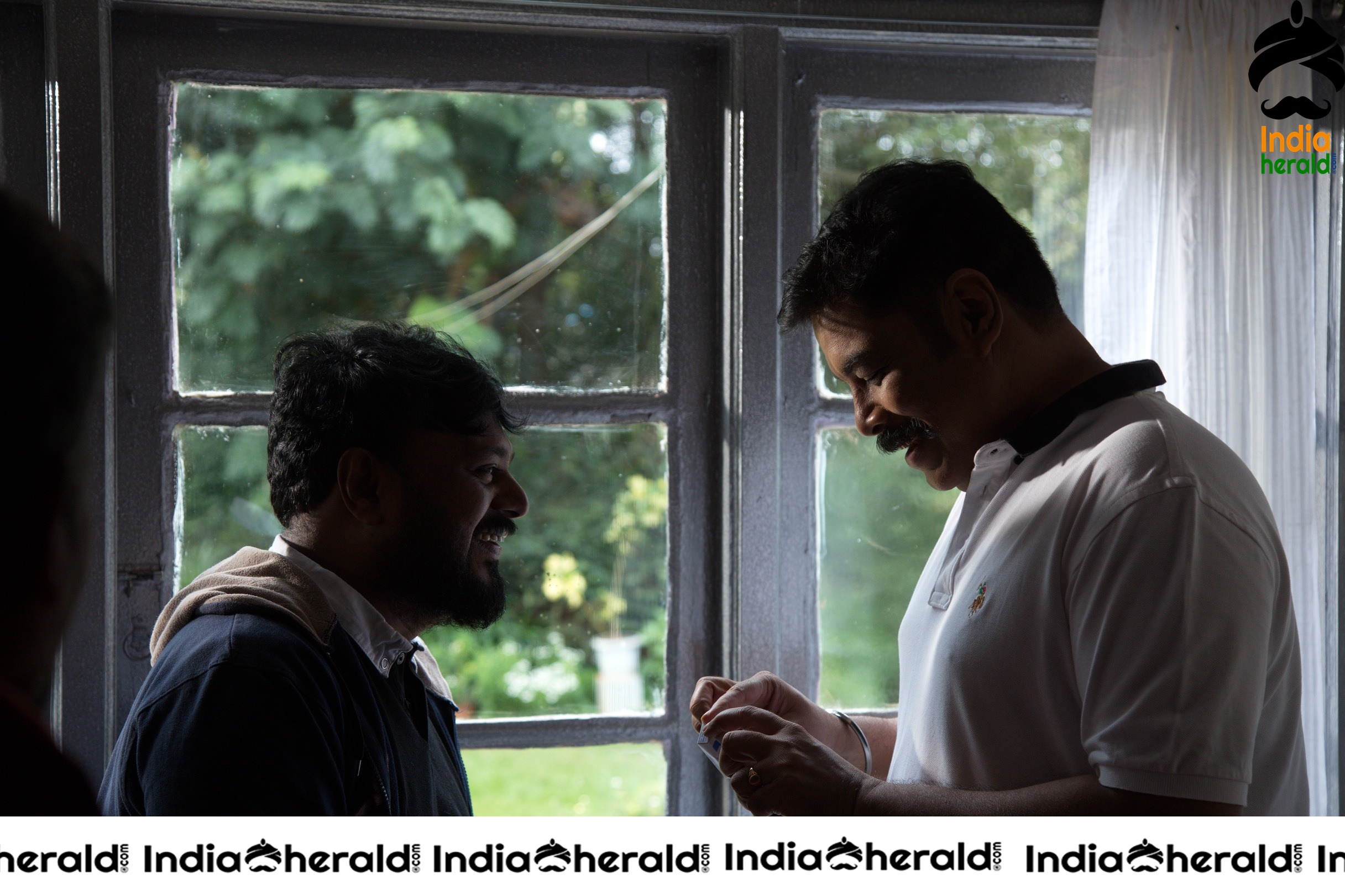 Iruttu Movie HD Stills Set 1