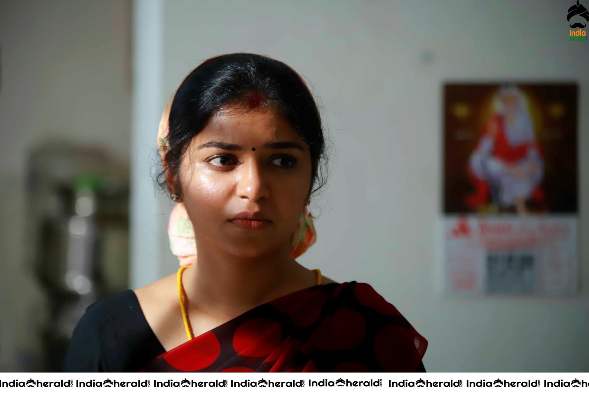 Kaavalthurai Ungal Nanban Movie HD Stills