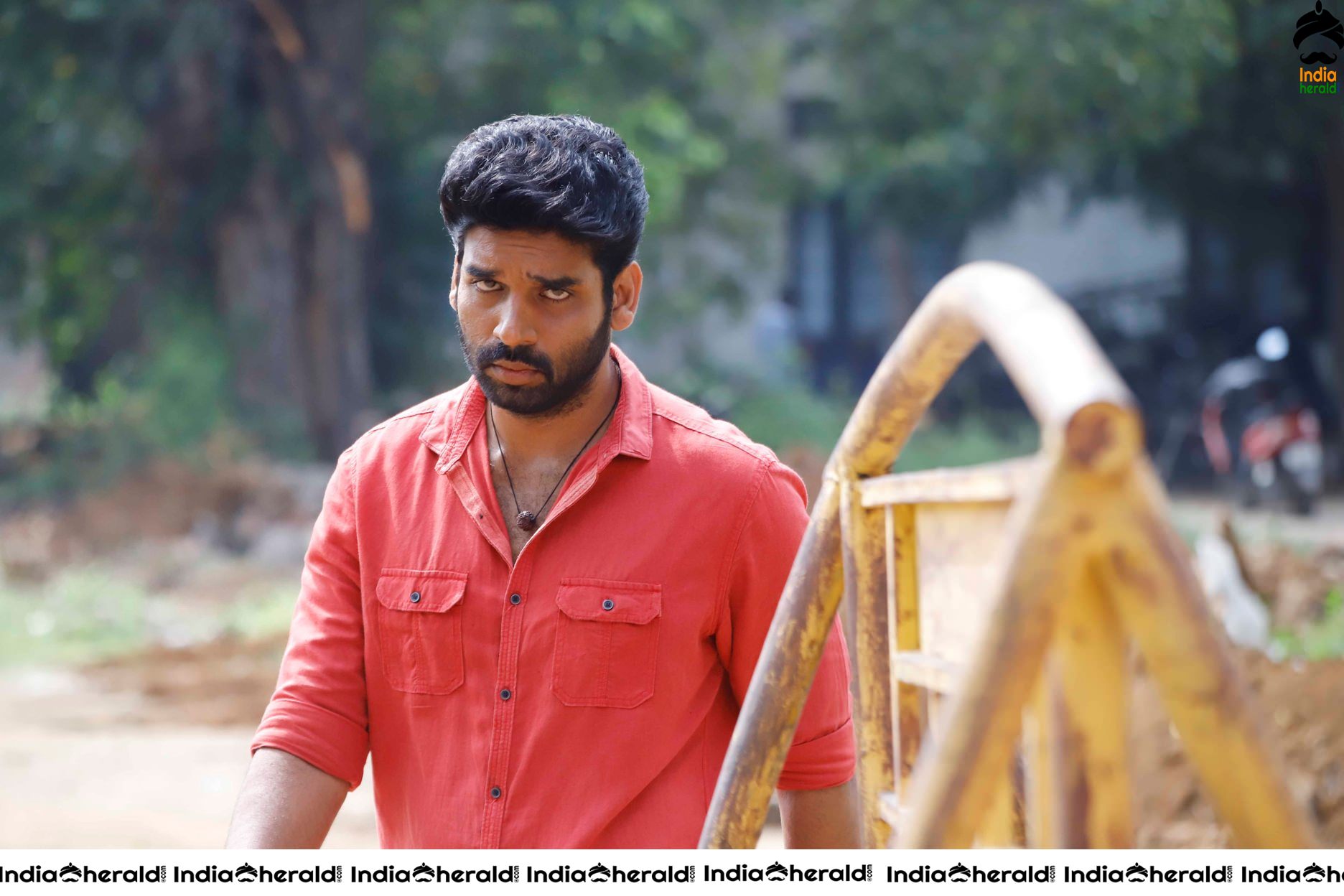 Kaavalthurai Ungal Nanban Movie HD Stills