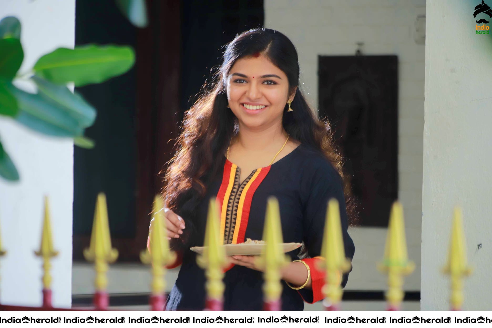 Kaavalthurai Ungal Nanban Movie HD Stills