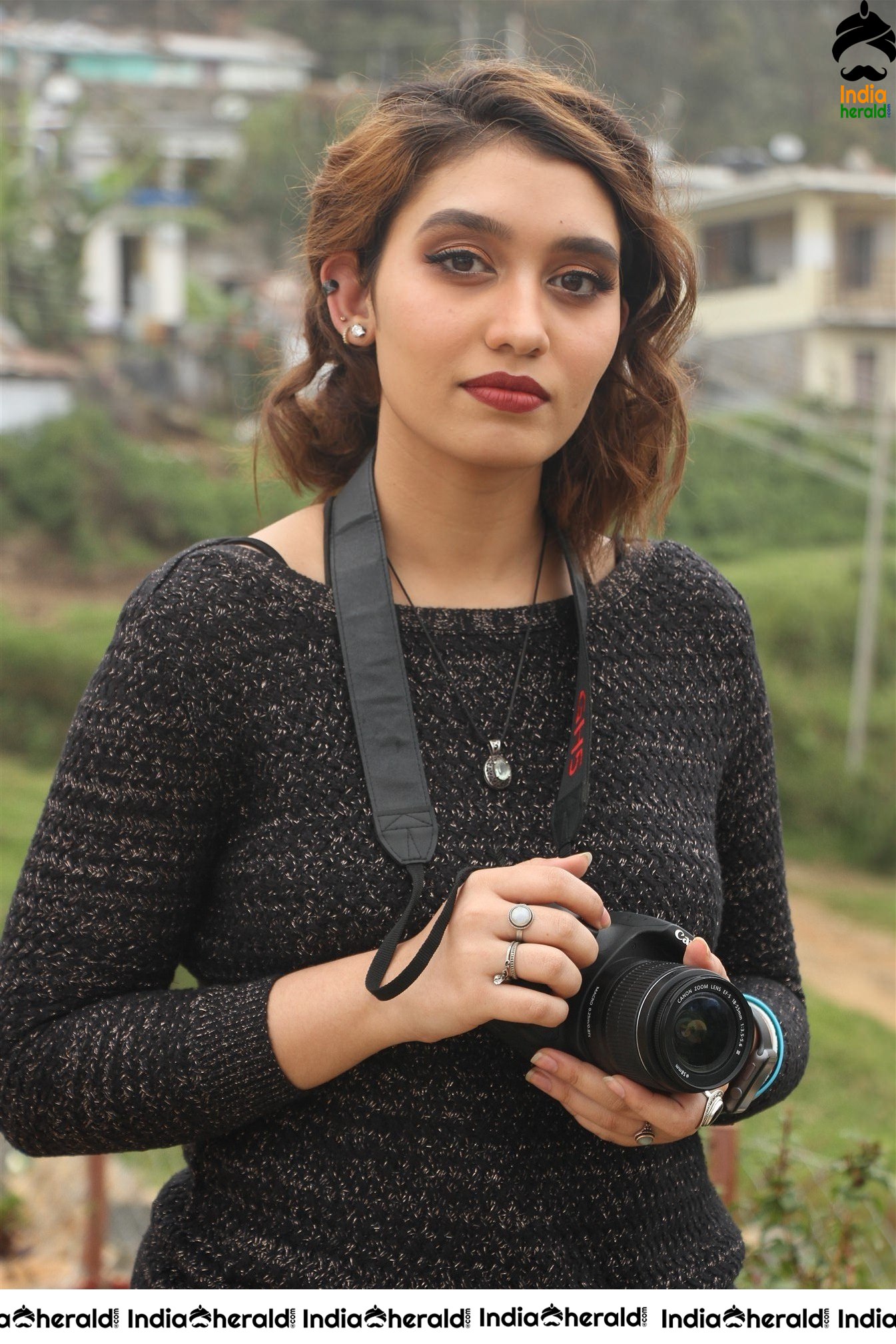 Kailaa Tamil Movie Stills