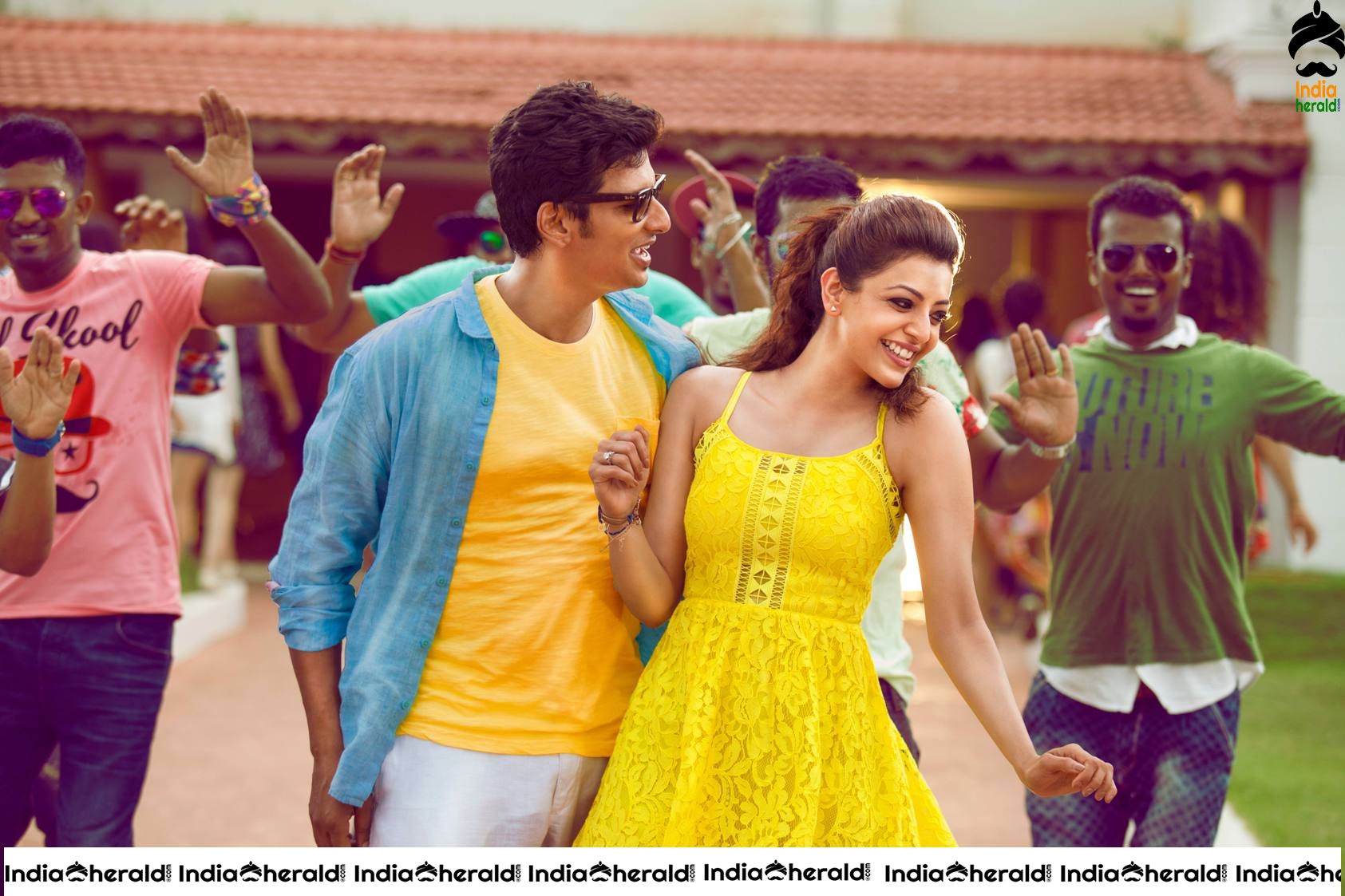 Kajal Aggarwal and Jiiva in Kavalai Venaam movie HD Stills Set 1