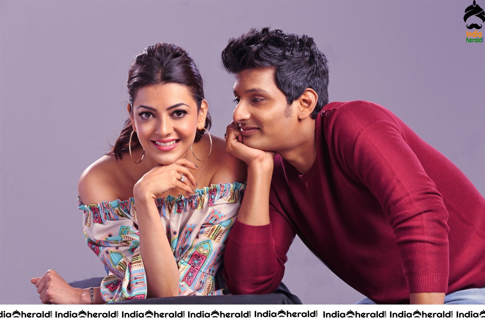 Kajal Aggarwal and Jiiva in Kavalai Venaam movie HD Stills Set 2