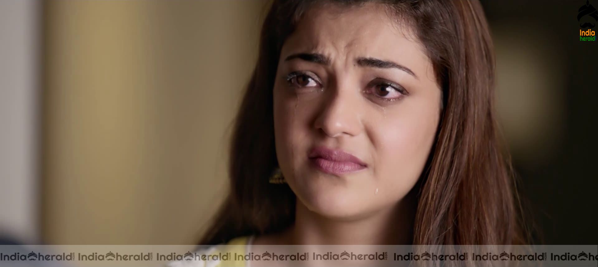 Kajal Aggarwal and Vijay unseen stills from Mersal Set 4