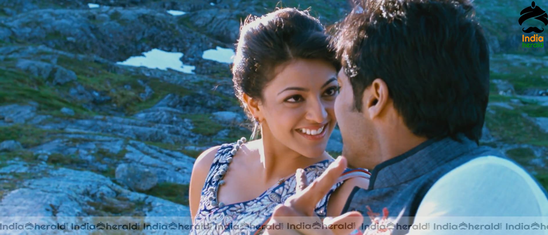 Kajal Aggarwal Showing Her Hot Midriff and Cleavage in a Sexy Exposing Lehenga Sequence Set 2