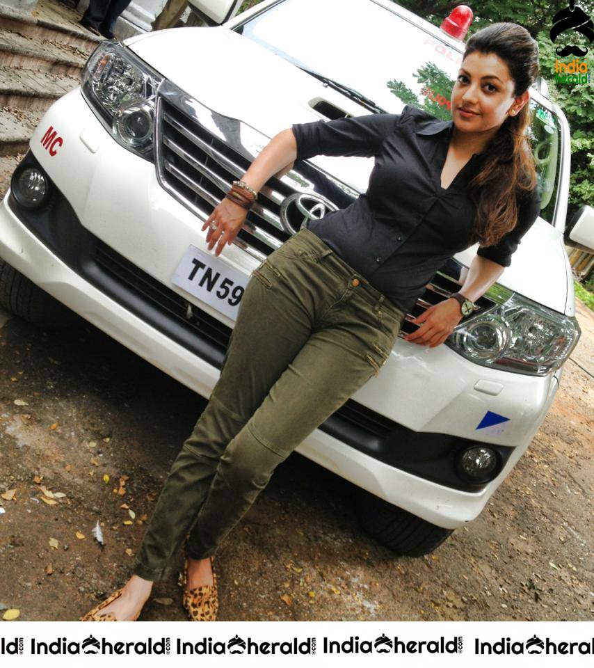 Kajal Unseen Photos with Friends and Family Set 1