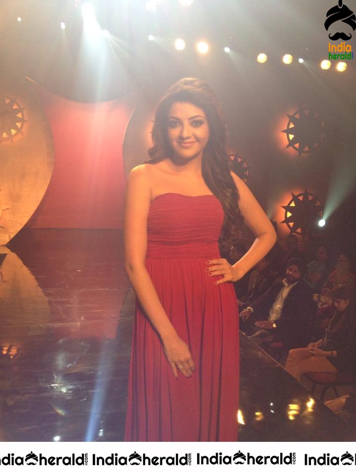 Kajal Unseen Photos with Friends and Family Set 2