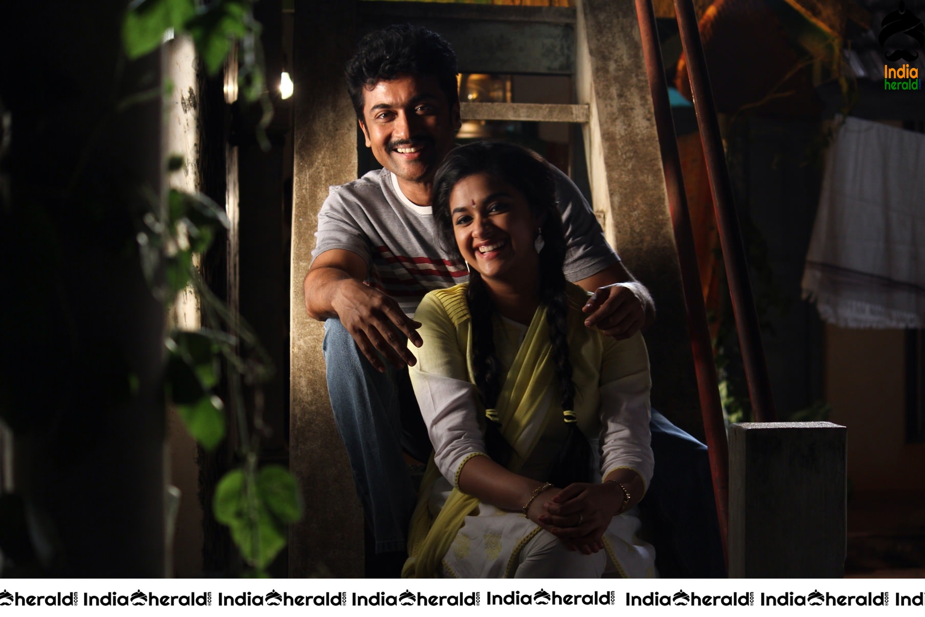 Keerthy Suresh and Surya in Thaanaa Serndha Kootam Movie Stills Set 1