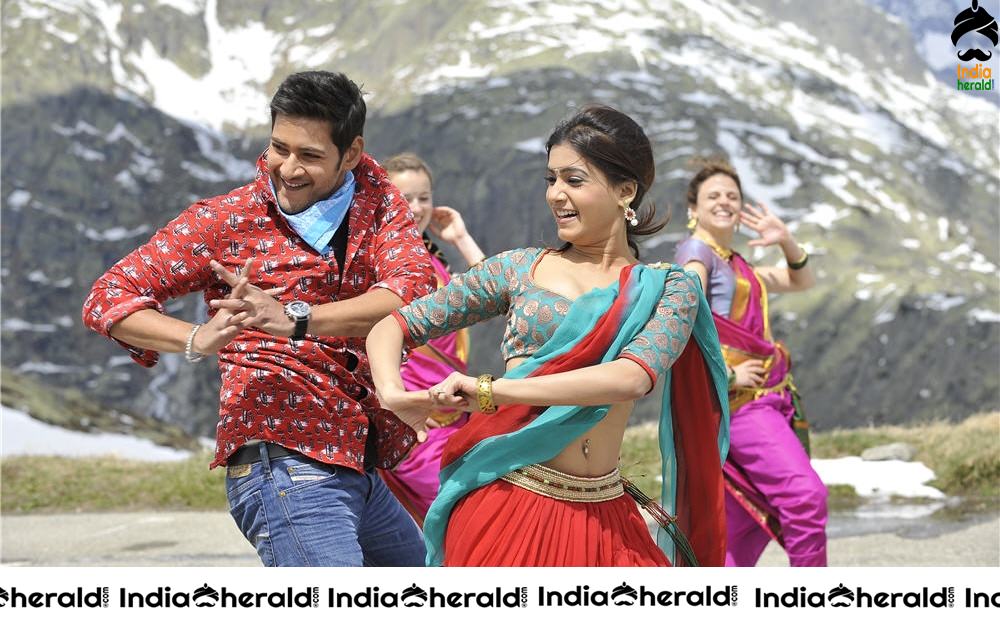 Mahesh Babu and Samanth Akkineni Photos from Dookudu Movie Set 1