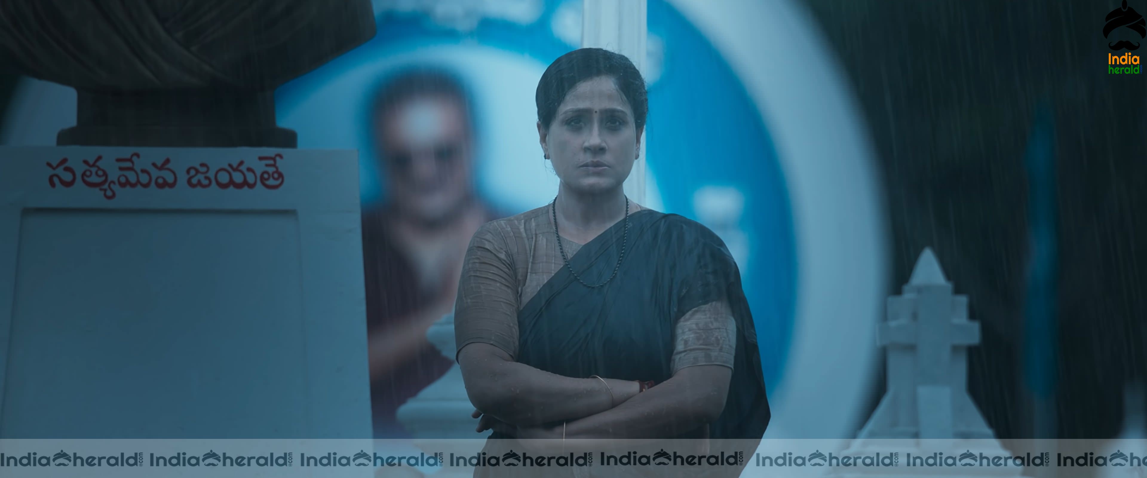 Mahesh Babu in Sarileru Neekevvaru Teaser HD Photos Set 3