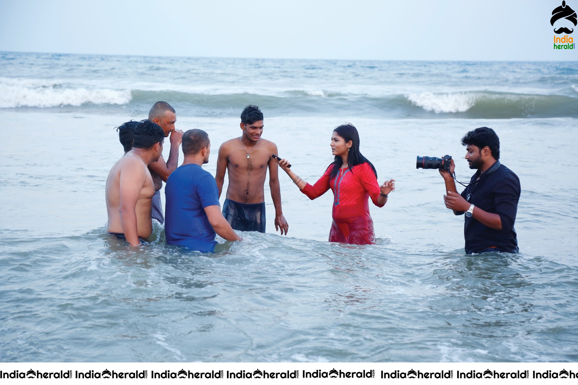 Marina Puratchi Movie Photo Stills