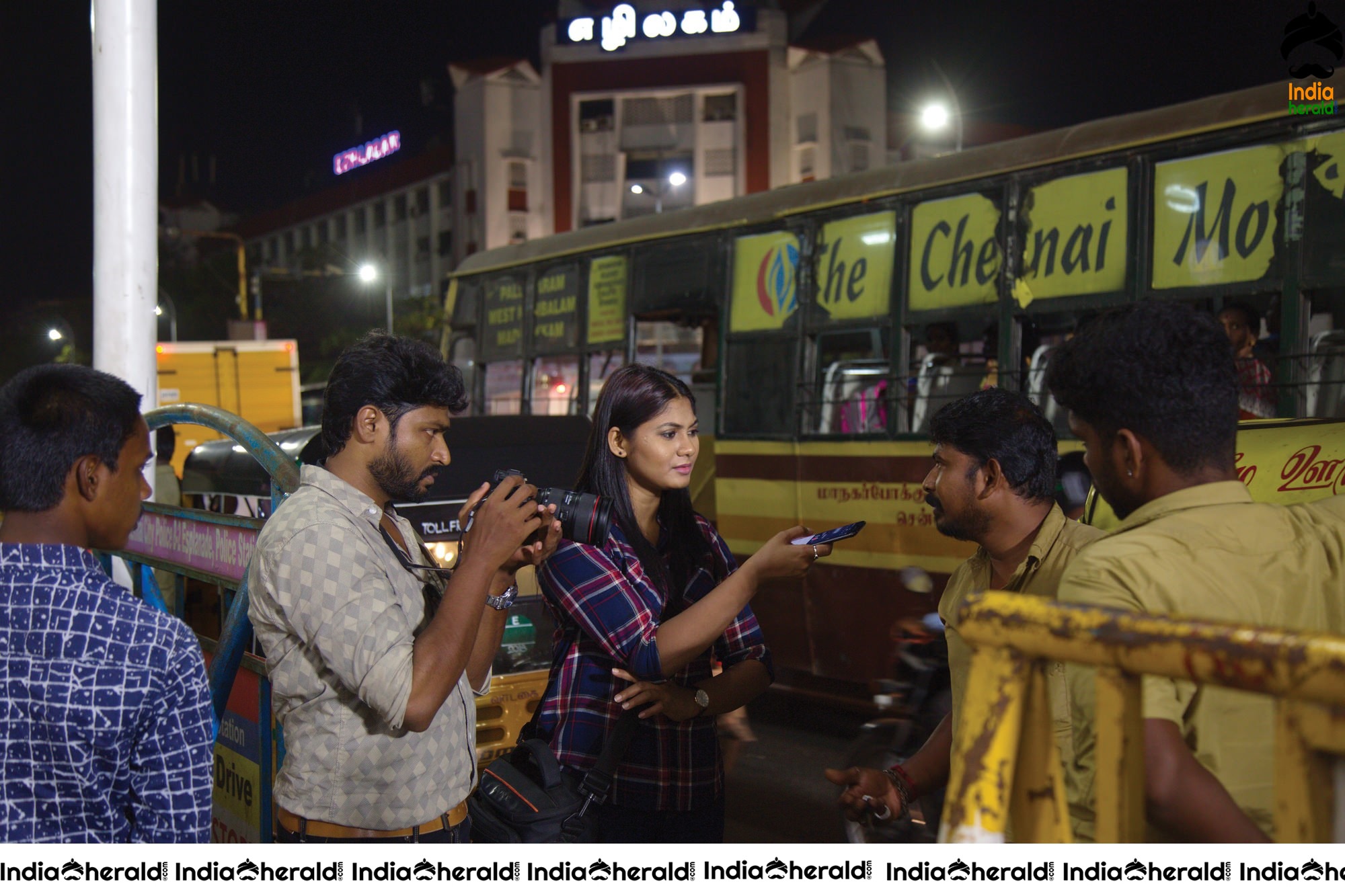 Marina Puratchi Movie Photo Stills
