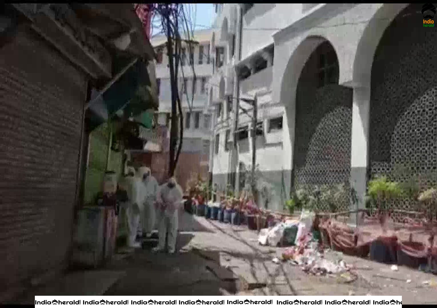 Markaz building in Nizamuddin sanitized as a religious gatherine violated Corona Virus Lockdown conditions