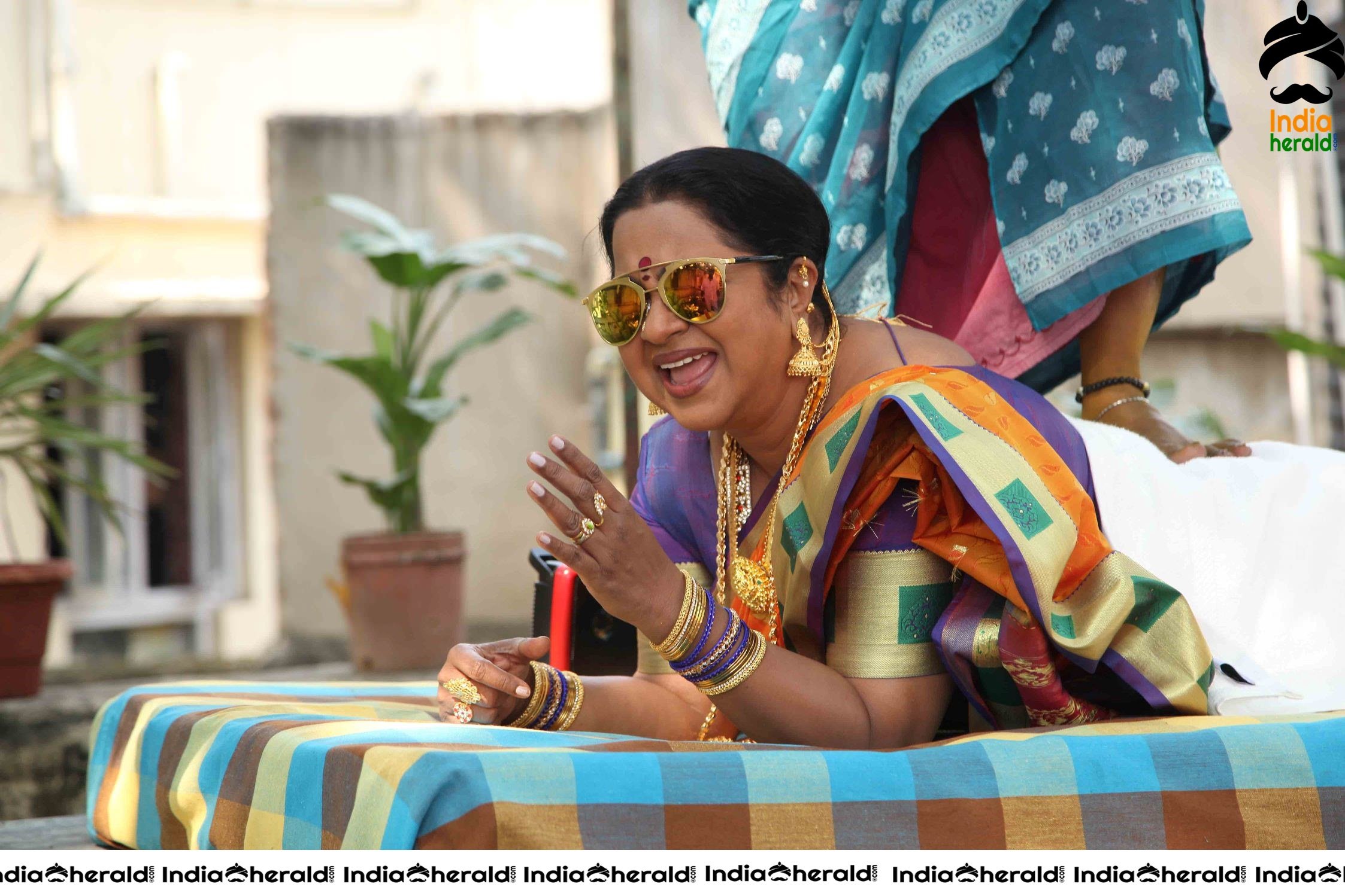 Market Raja MBBS Movie Stills Set 1