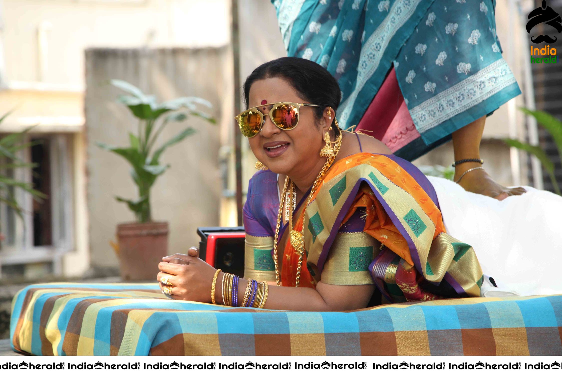 Market Raja MBBS Movie Stills Set 1