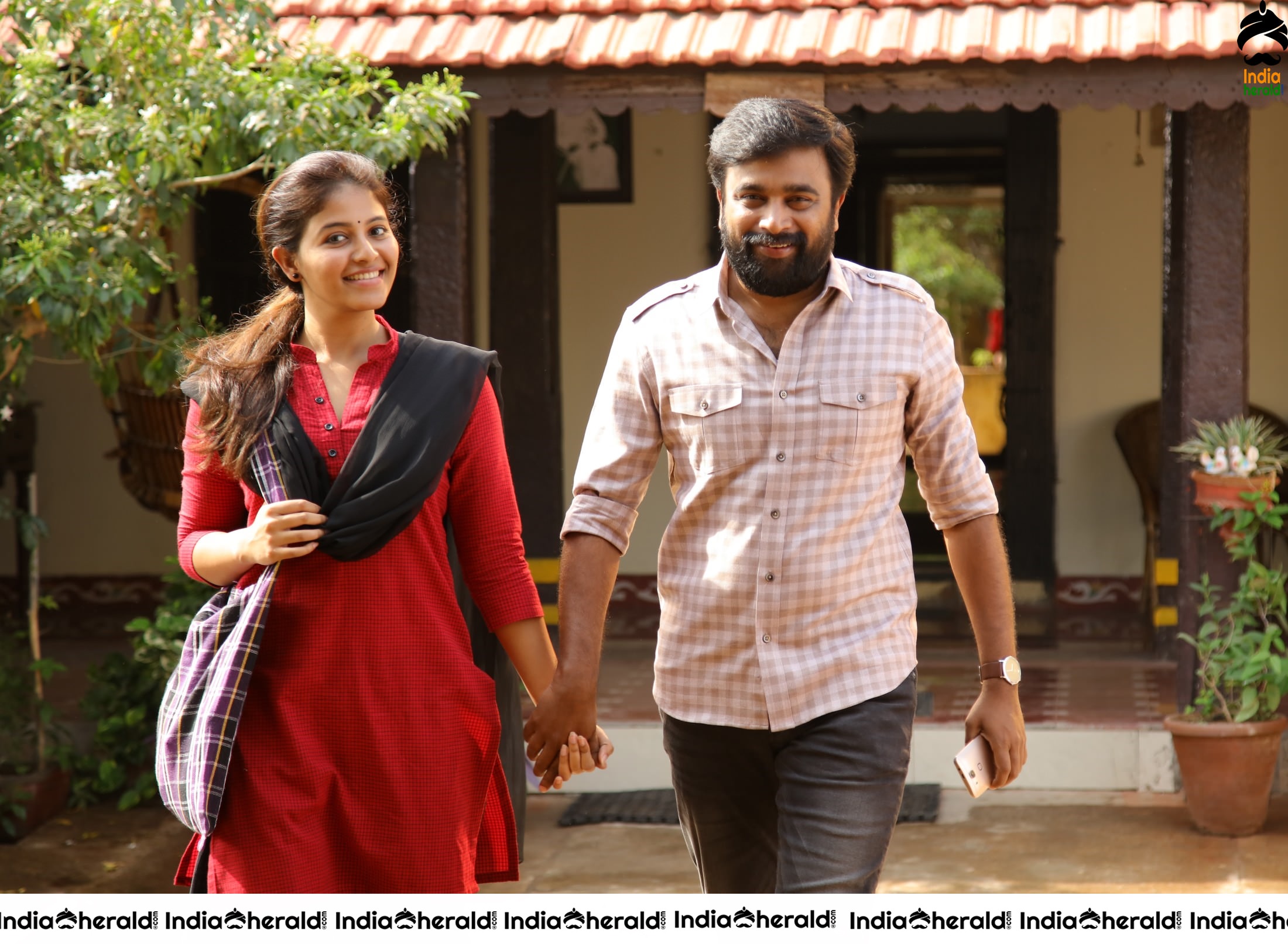 Naadodigal 2 Movie Stills and Working Stills