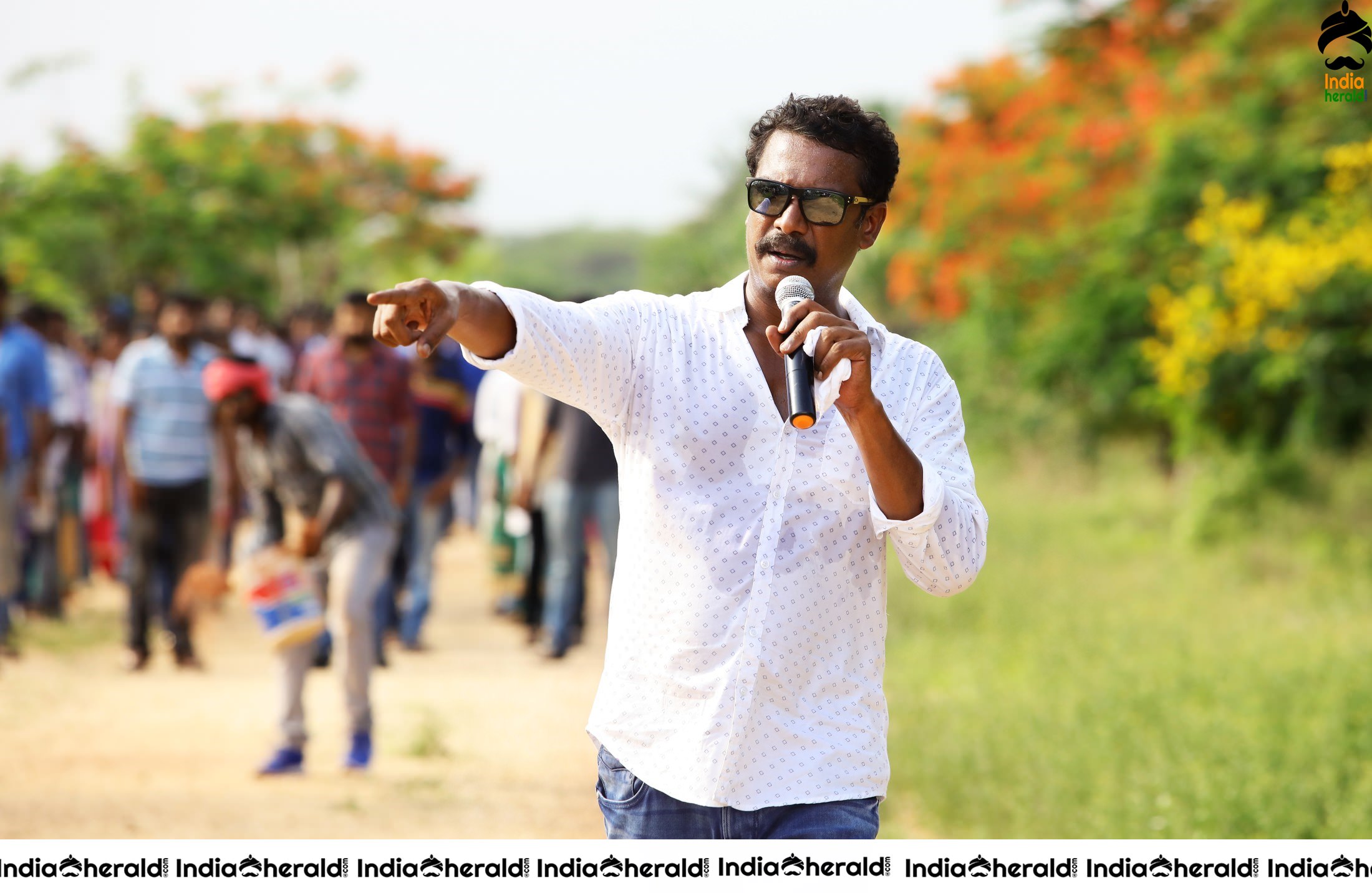 Naadodigal 2 Movie Stills and Working Stills