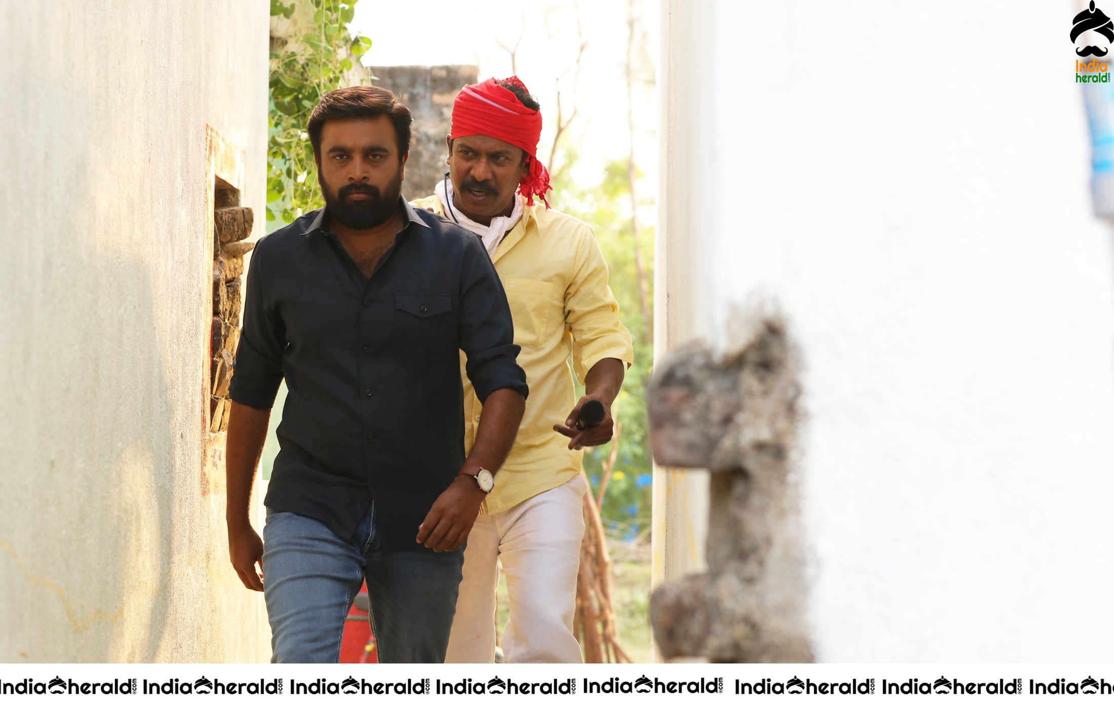 Naadodigal 2 Movie Stills and Working Stills