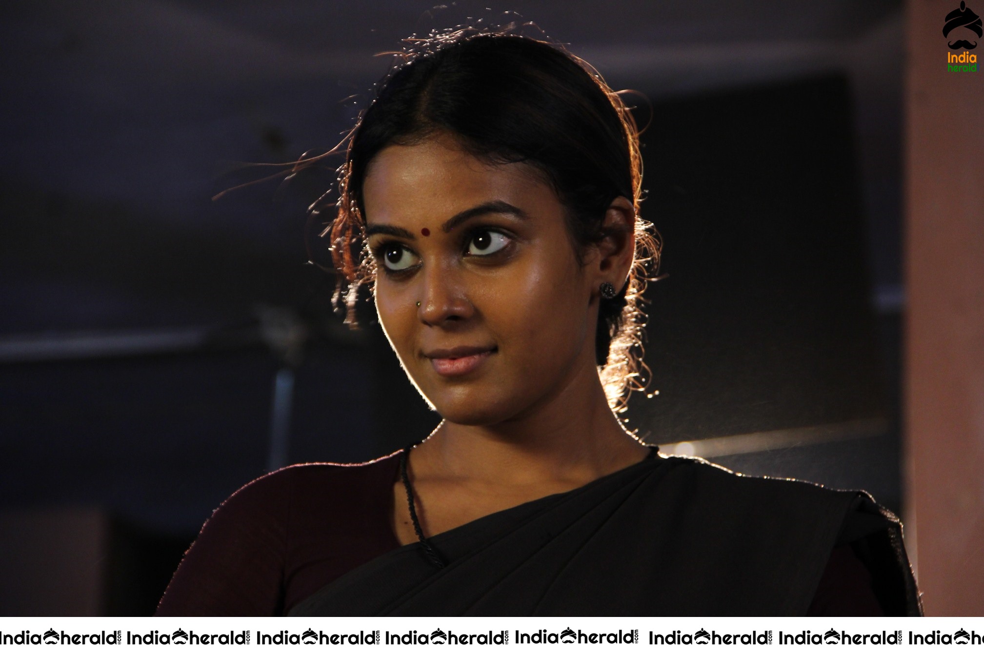 Naan Avalai Santhithapothu Movie Stills Set 1