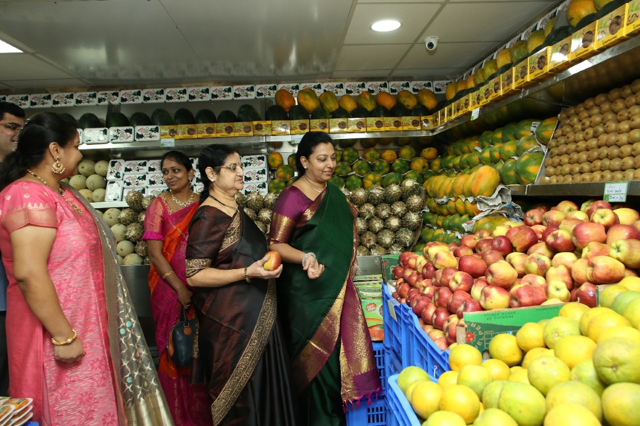Nandamuri Vasundhara Inaugurates “Pure O Natural” outlet at KPHB