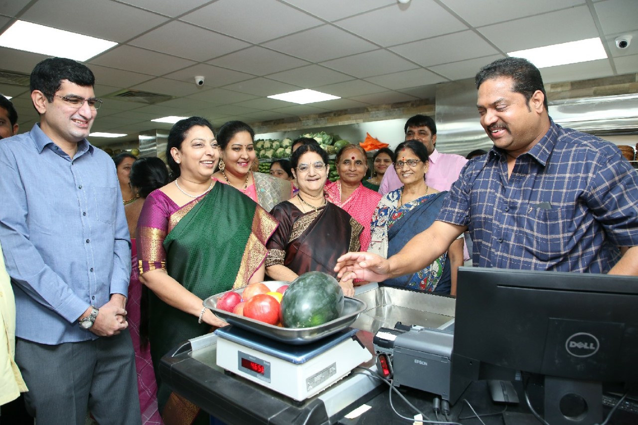Nandamuri Vasundhara Inaugurates “Pure O Natural” outlet at KPHB