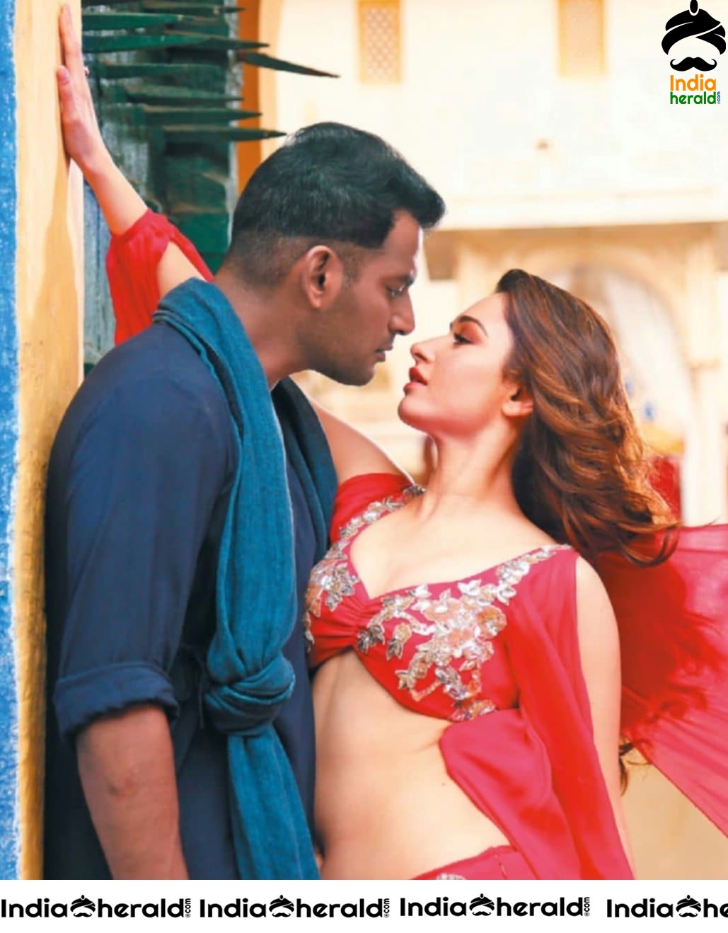 New Hot Stills of Tamanna from Action Movie