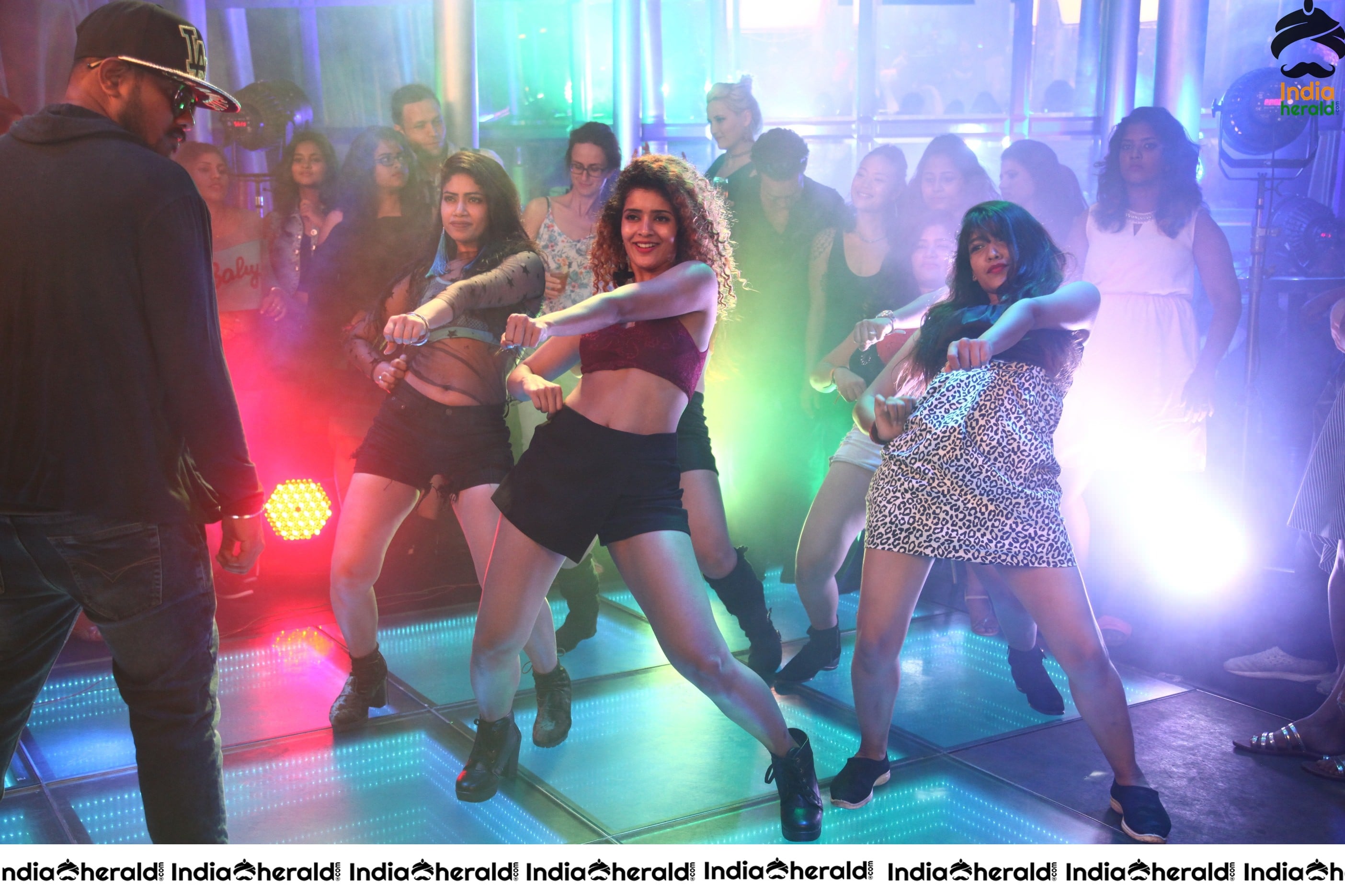 Nireekshana Movie HD Stills Set 1