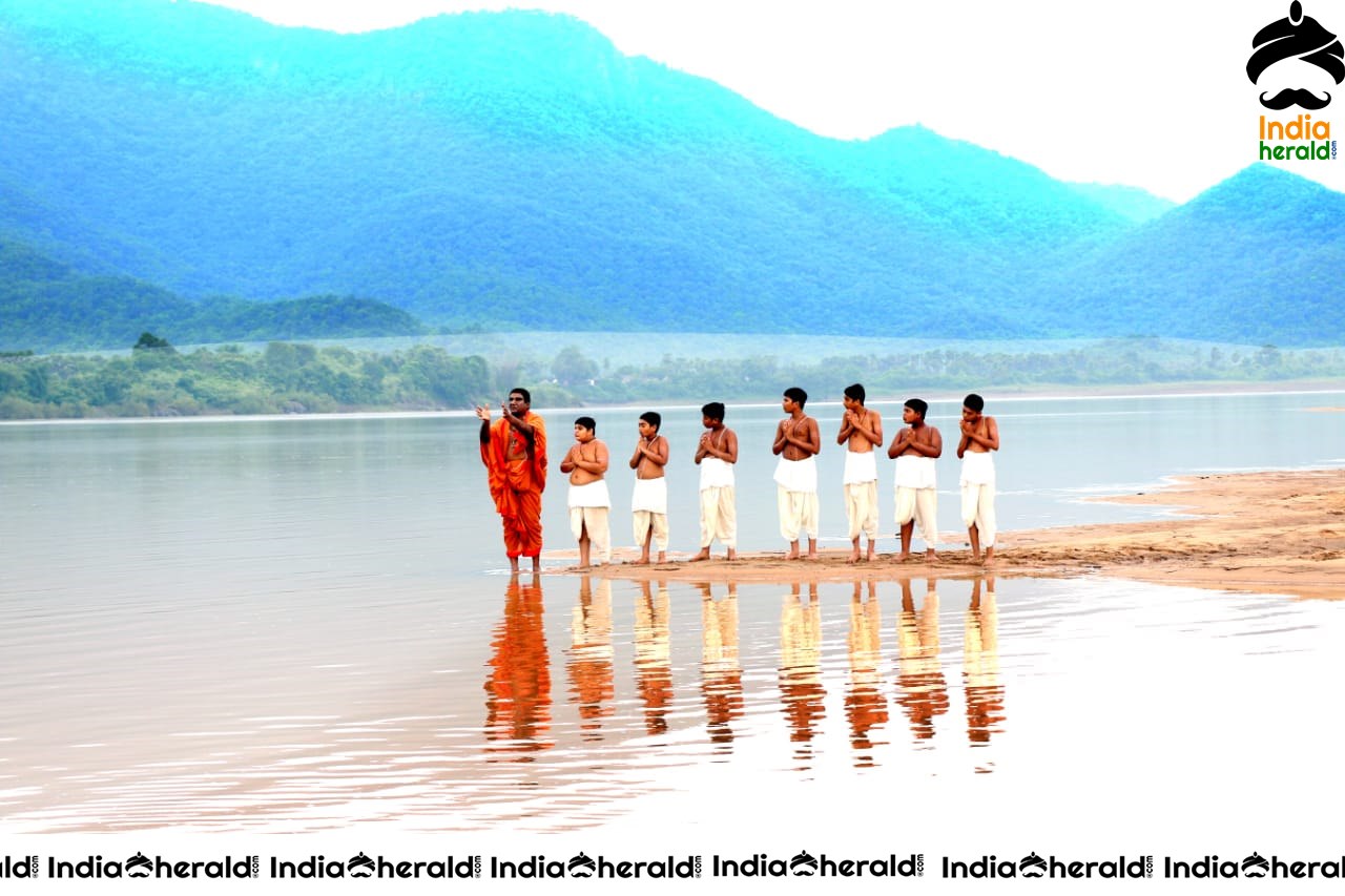 Parmandayya Sishyula Katta 3D Working Stills