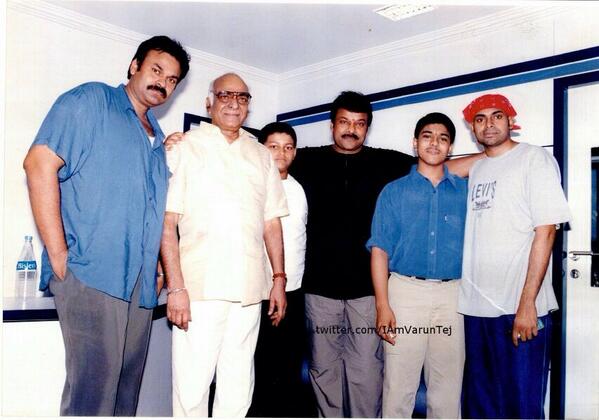 Pawan Kalyan and Chiranjeevi Rare Unseen Photo Stills