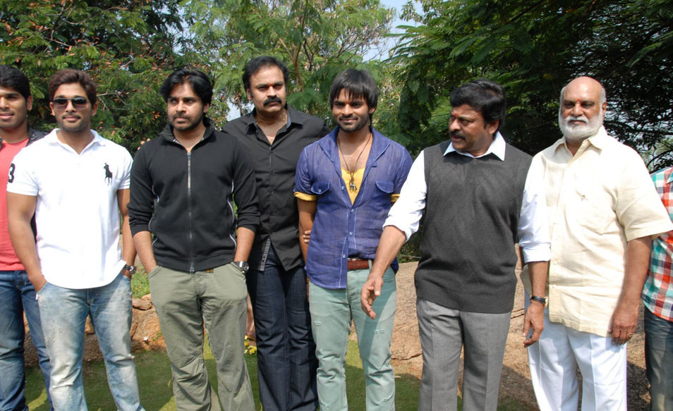 Pawan Kalyan and Chiranjeevi Rare Unseen Photo Stills