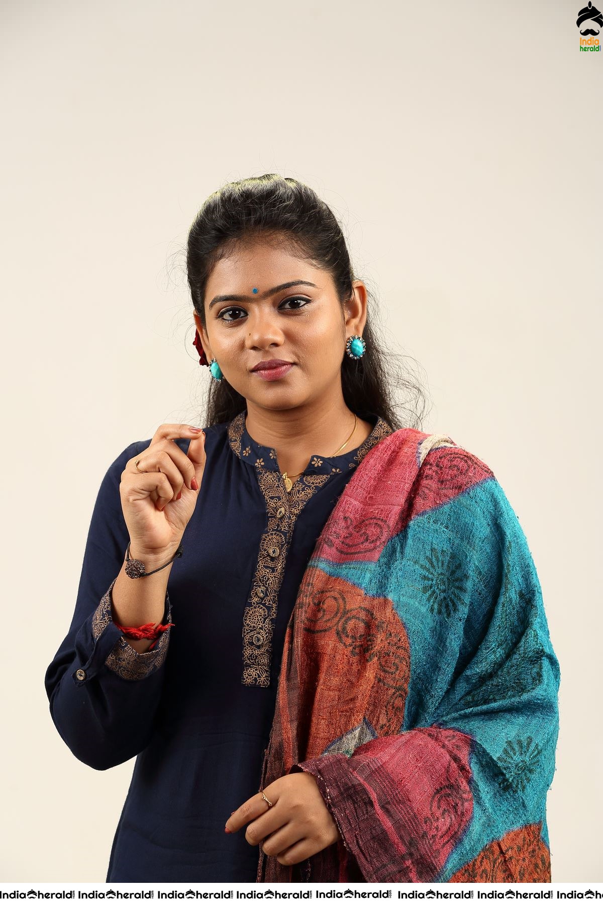 Pazhagiya Naatkal Tamil Movie Stills Set 1