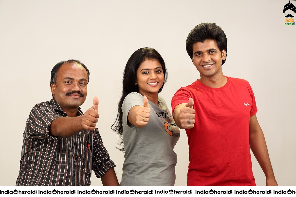 Pazhagiya Naatkal Tamil Movie Stills Set 2