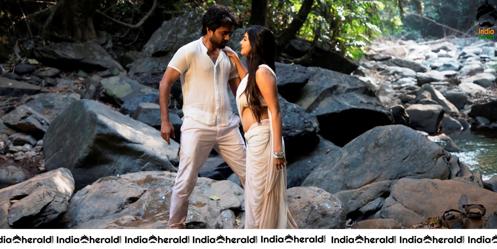 Poster Telugu Movie Hot HD Stills