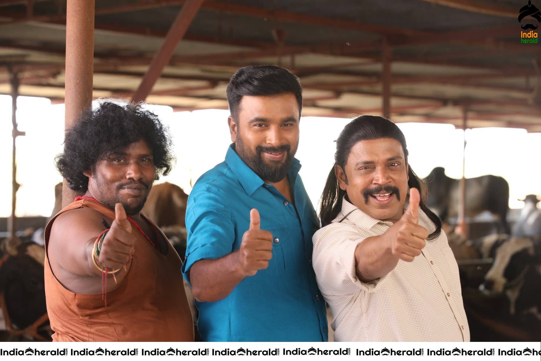 Rajavamsam Tamil Movie HD Stills