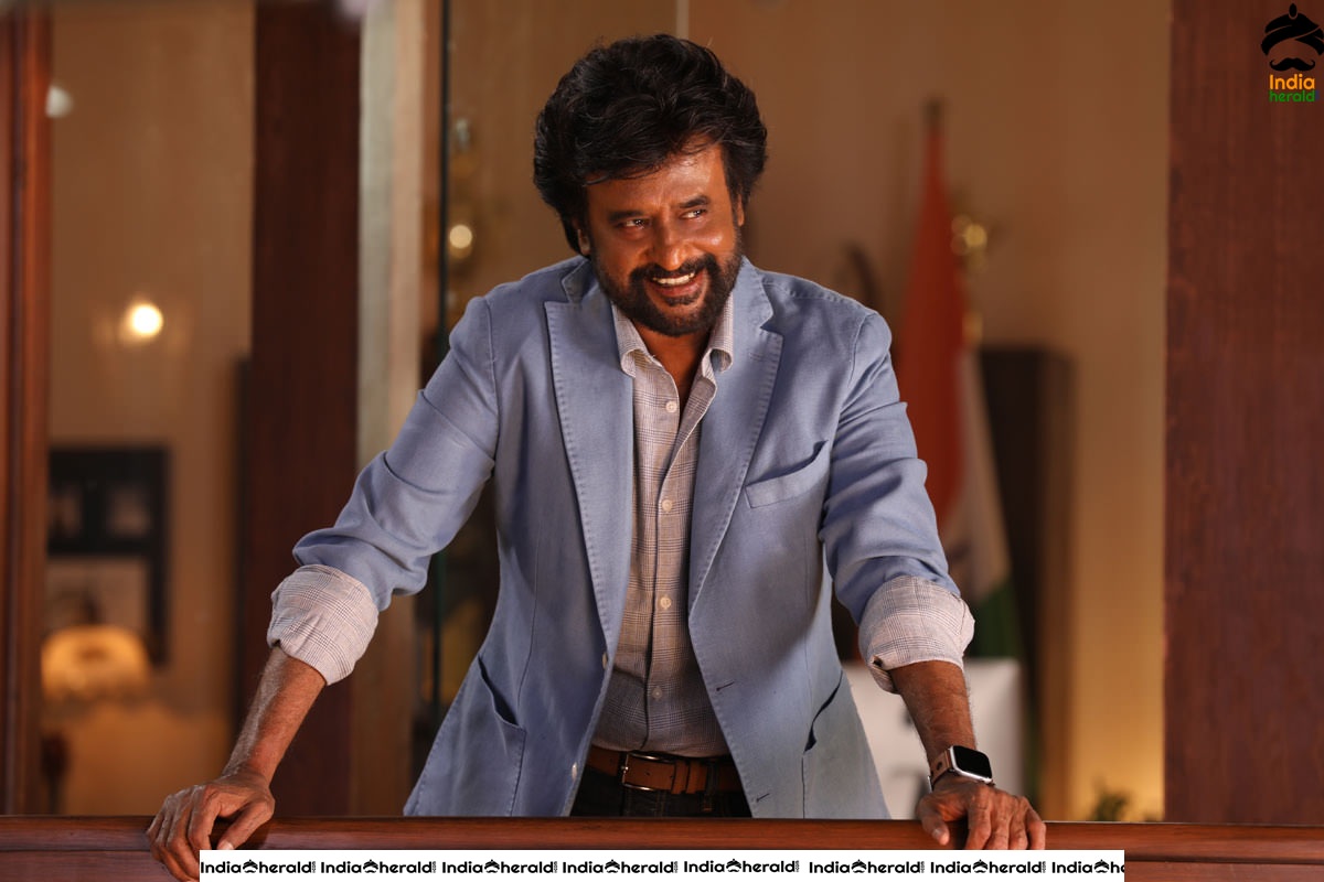 Rajini Wraps Darbar