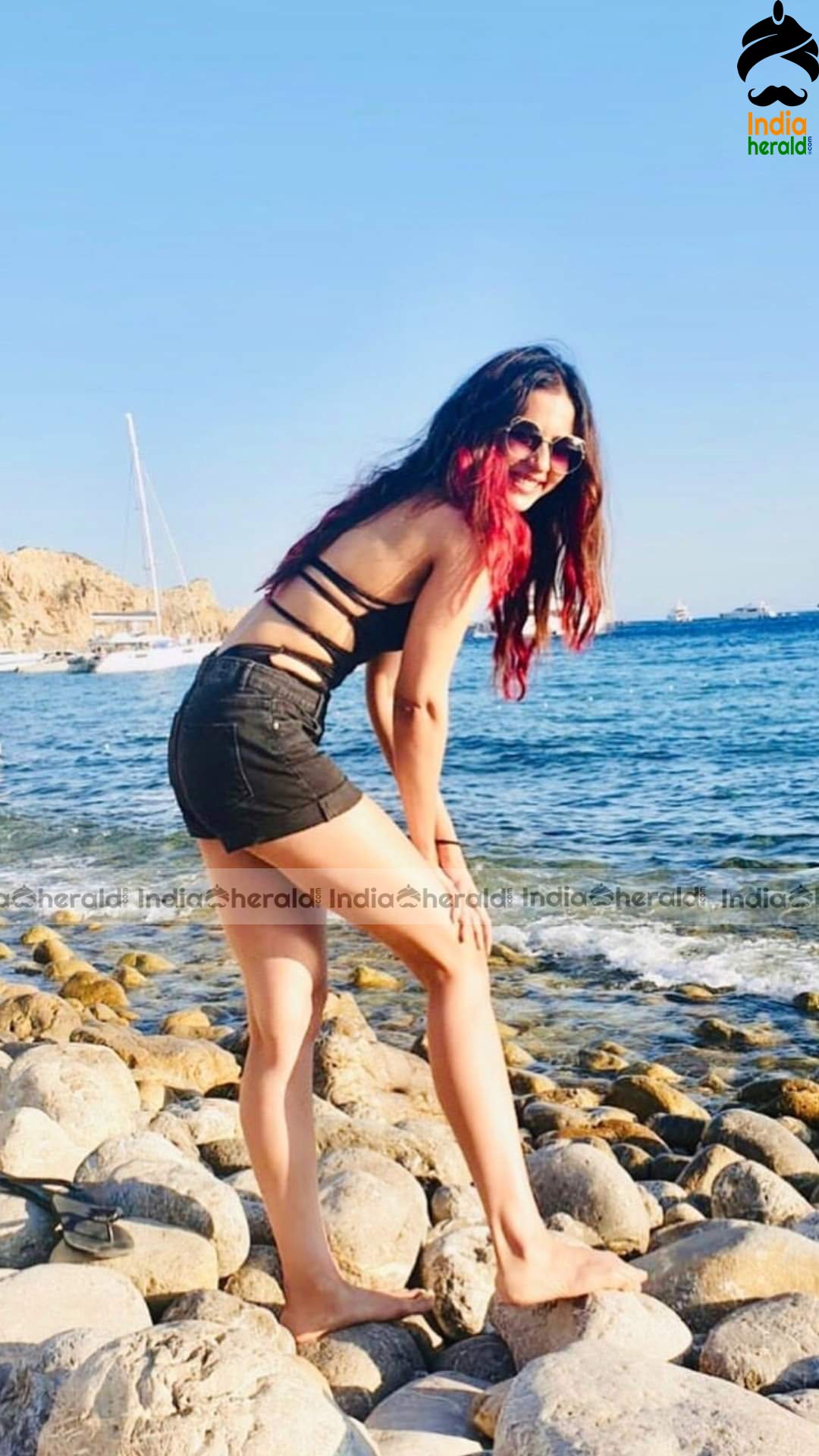 Rakul Preet Ravishing Hot Photos in various Sexy Dresses to erect your mood Set 5