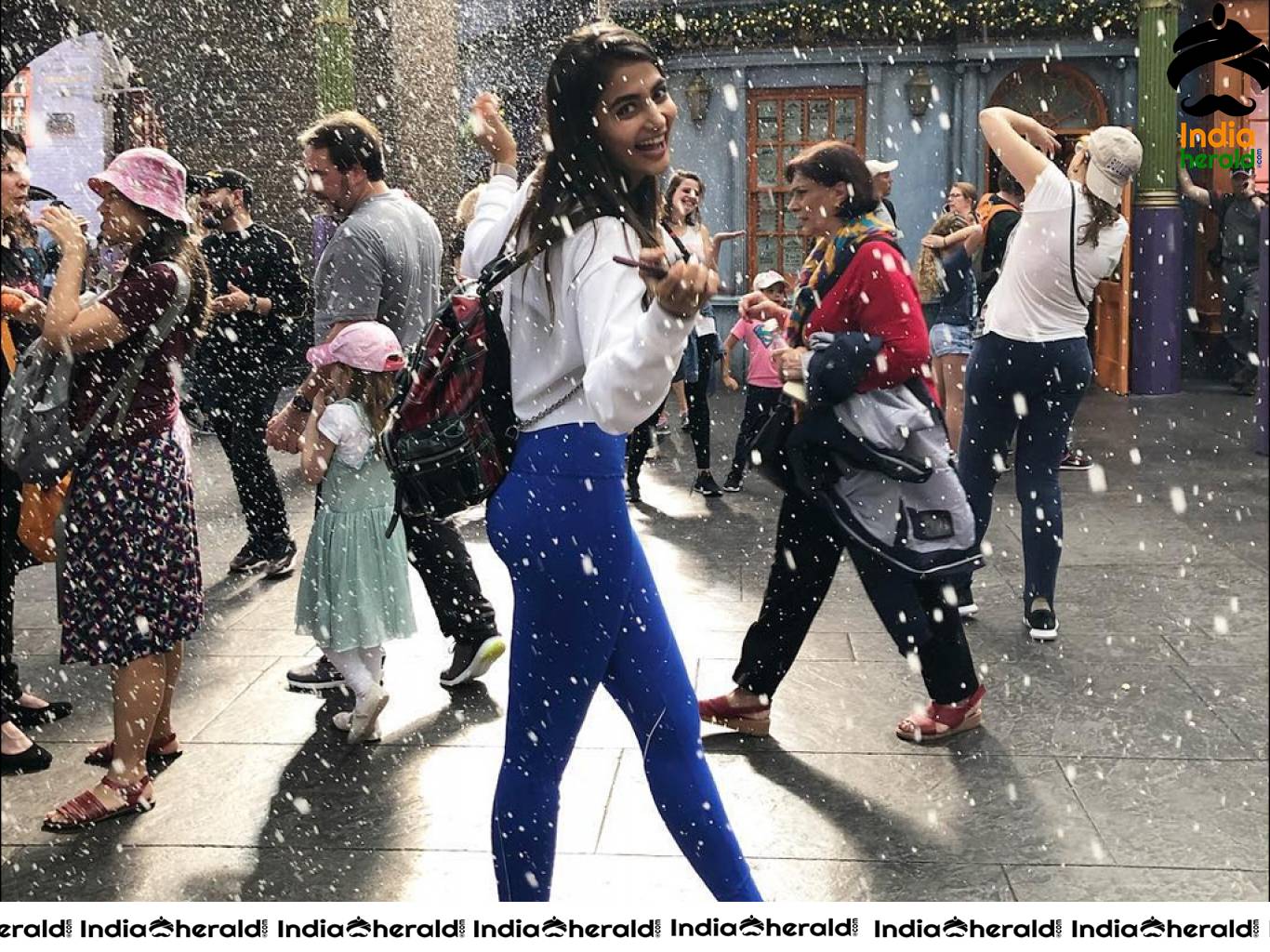 Rare and Unseen Hot Photos of Pooja Hegde as her 29th Birthday Special Set 1