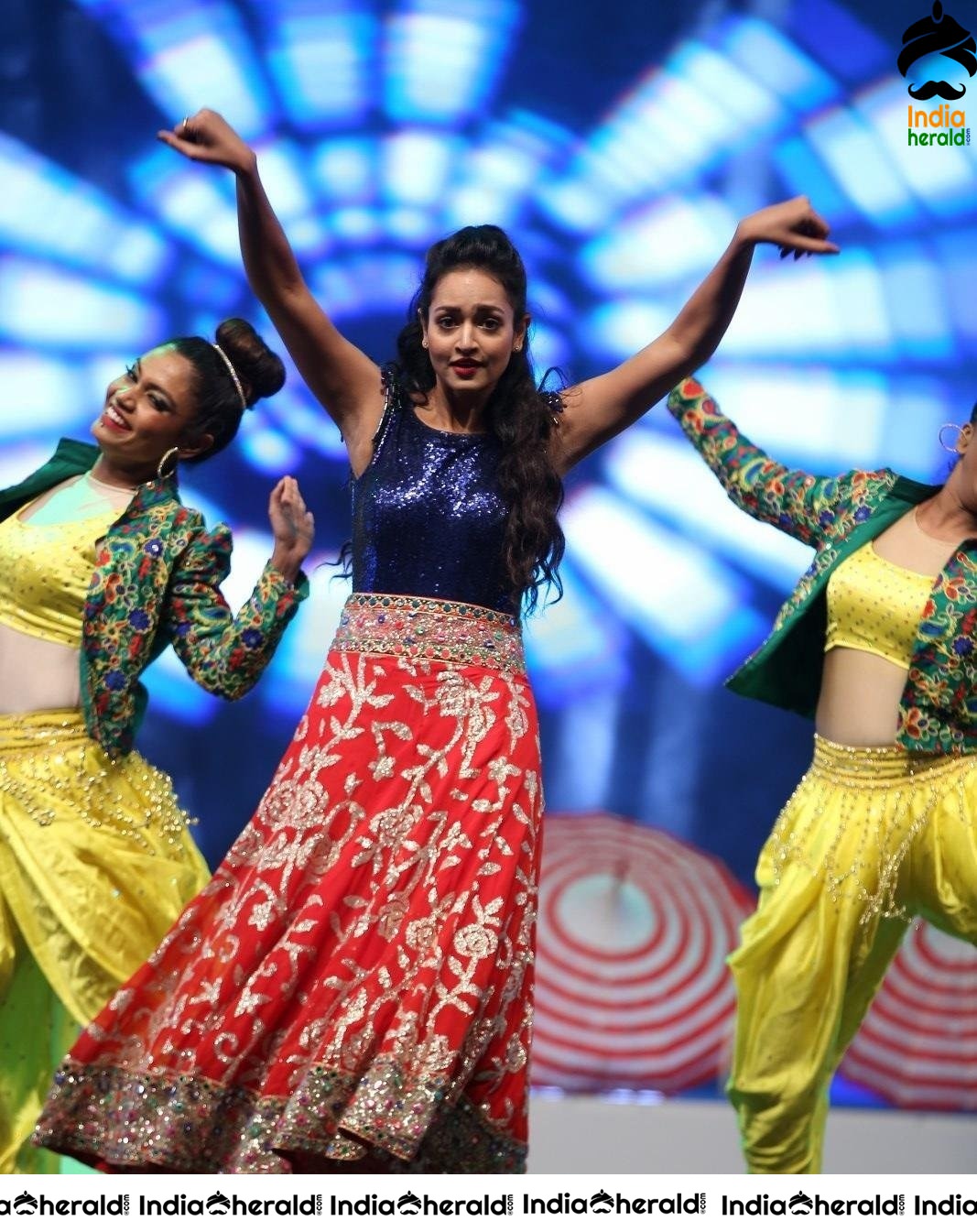 Rare and Unseen Photos from SIIMA Awards as a throwback Set 3