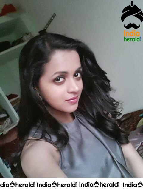 Rare and Unseen Photos of Actress Bhavana Set 3