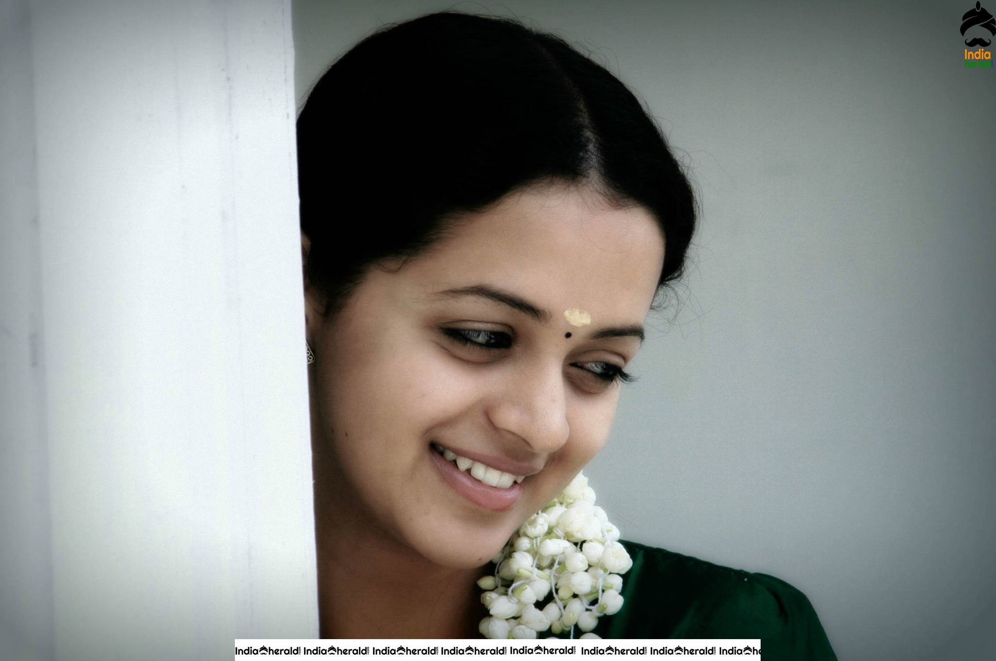 Rare and Unseen Photos of Actress Bhavana Set 4