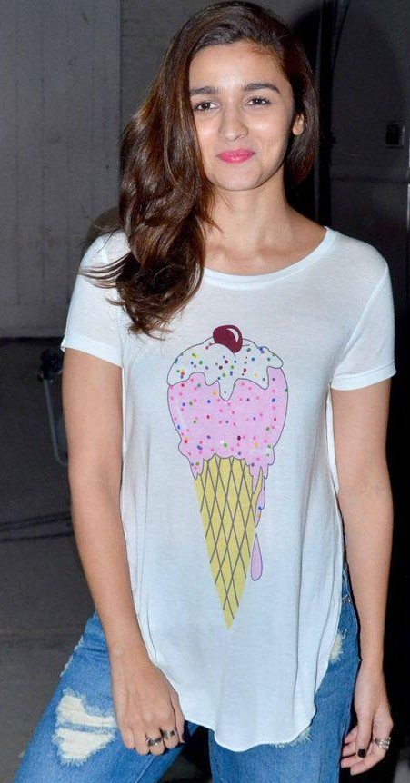 Rare And Unseen Photos Of Alia Bhatt Set 2