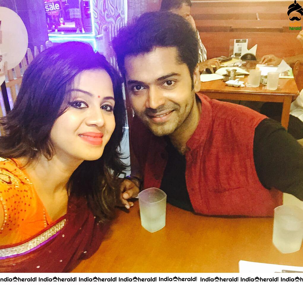 Rare and Unseen Photos of Anchor Anjana Rangan Set 1