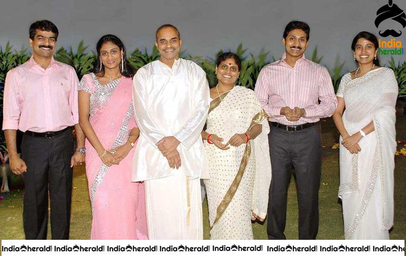 Rare and Unseen Photos of Andhra Pradesh CM YS Jagan Mohan Reddy Set 1