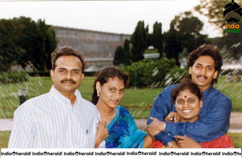 Rare and Unseen Photos of Andhra Pradesh CM YS Jagan Mohan Reddy Set 1