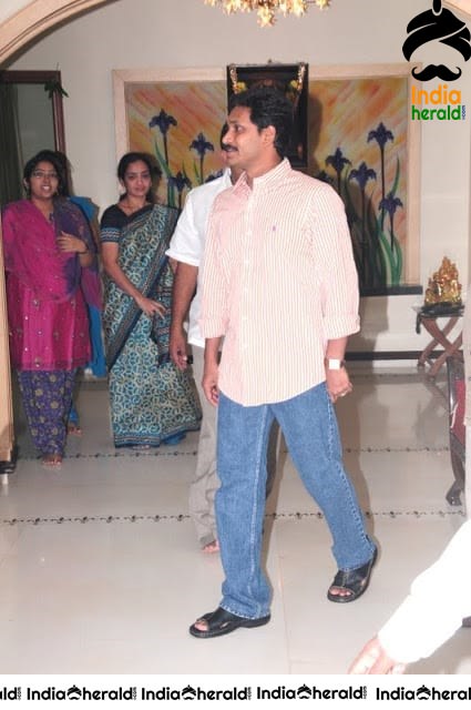 Rare and Unseen Photos of Andhra Pradesh CM YS Jagan Mohan Reddy Set 2