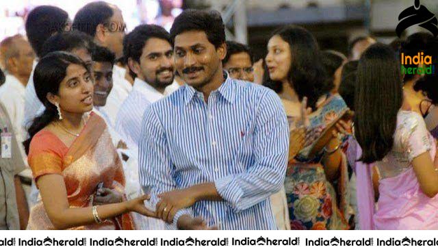 Rare and Unseen Photos of Andhra Pradesh CM YS Jagan Mohan Reddy Set 2