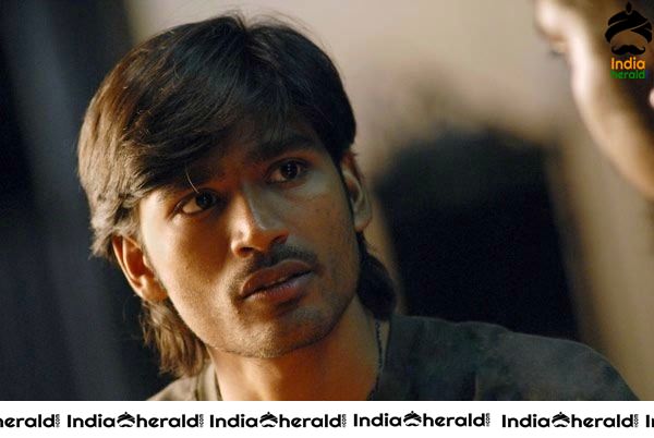Rare and Unseen Photos of Dhanush from Pollathavan Movie Set 3